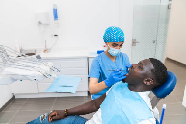 Best Dentist Open Late Near Me  in Ridge Wood Heights, FL
